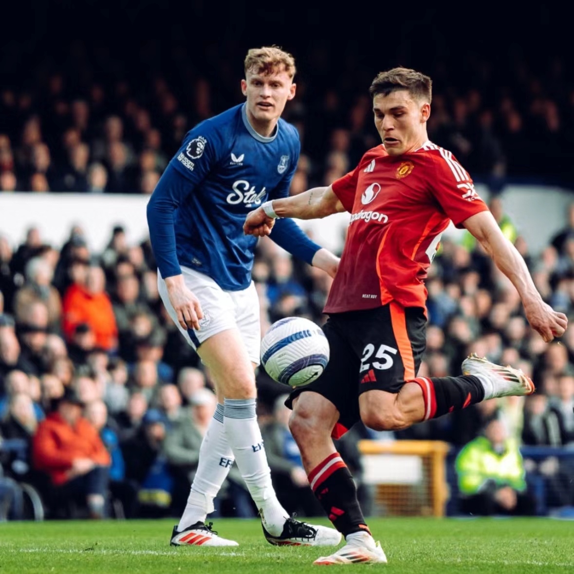 9体育-埃弗顿球队简介